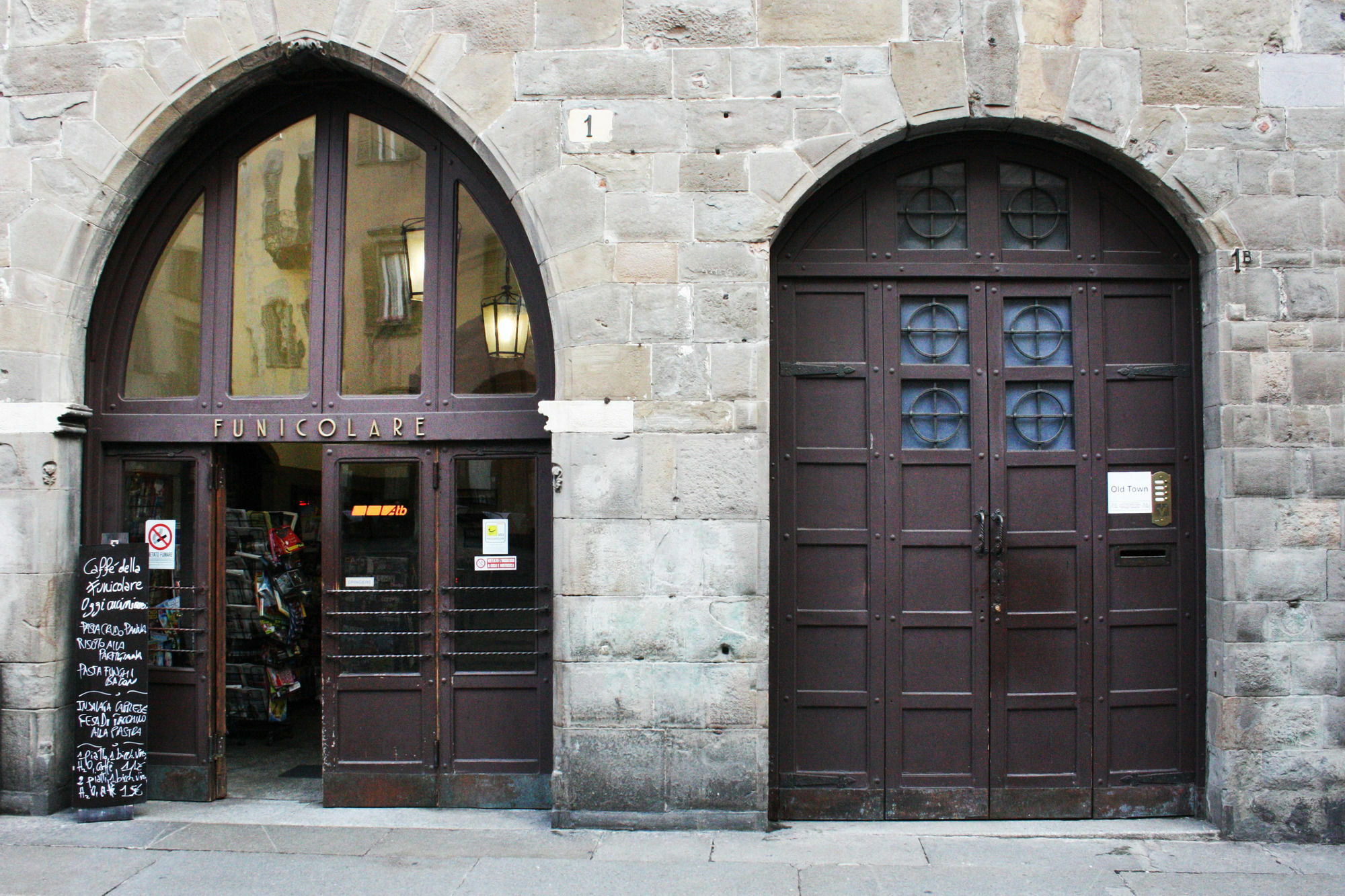 La Luna Blu In Old Town Бергамо Екстериор снимка